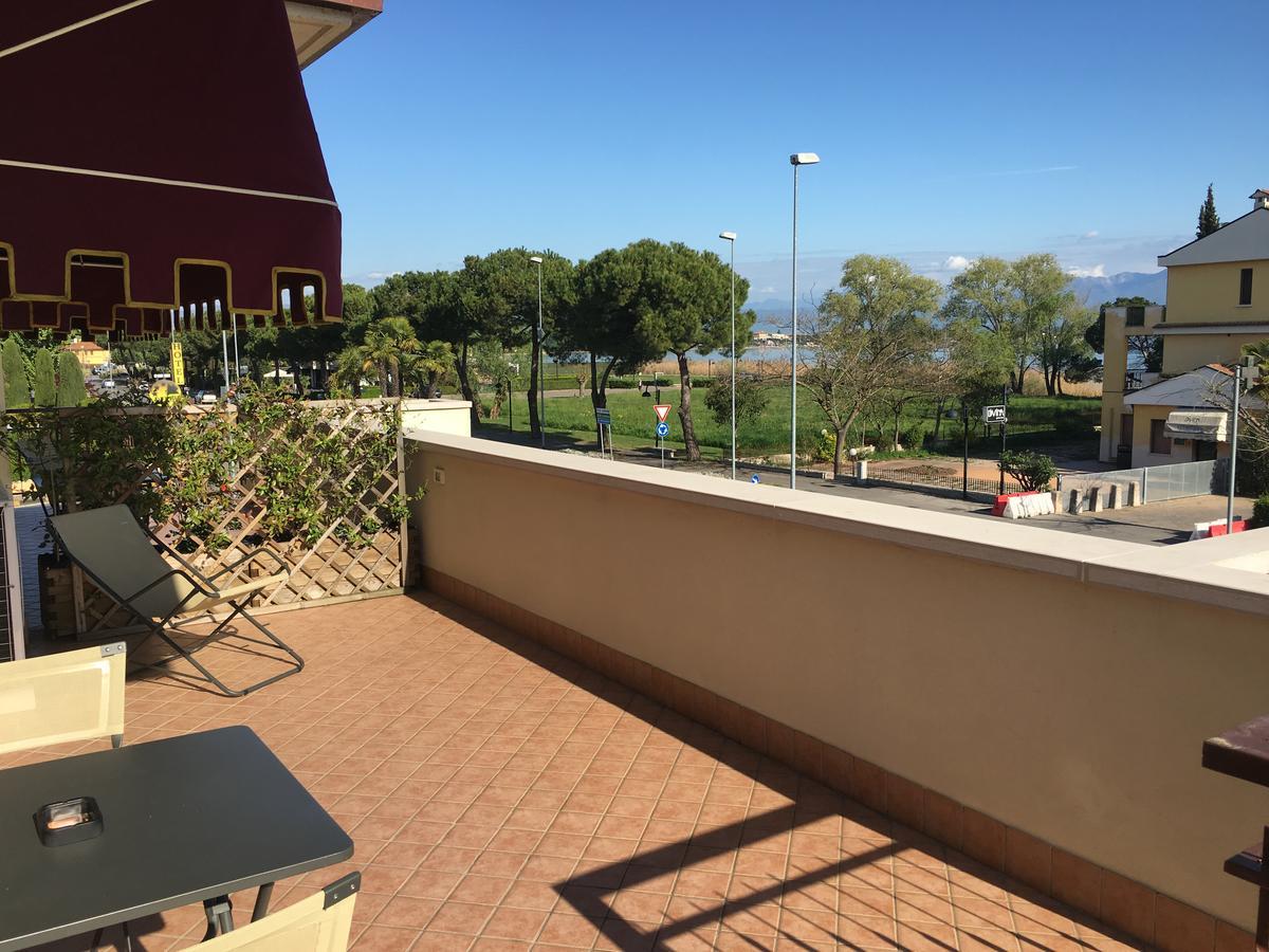 Hotel Margherita Meuble Sirmione Luaran gambar