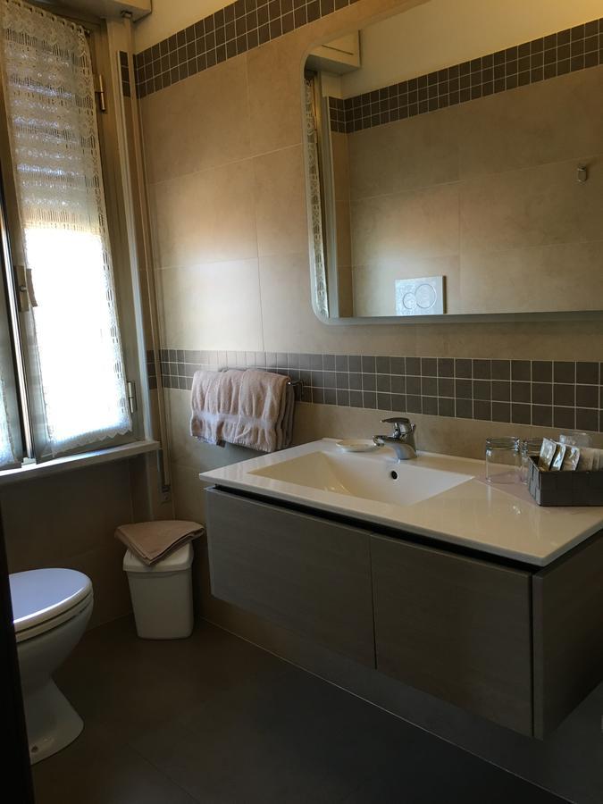 Hotel Margherita Meuble Sirmione Luaran gambar