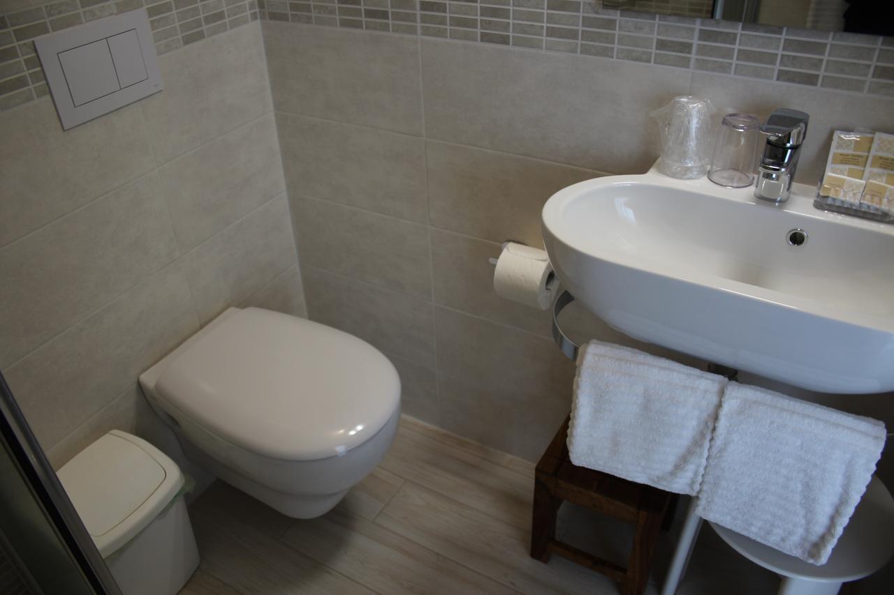 Hotel Margherita Meuble Sirmione Luaran gambar